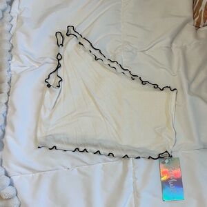 Romwe one shoulder crop top